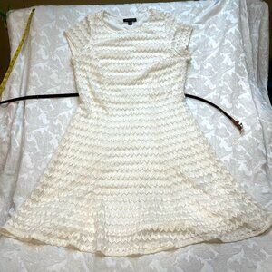 Sharagano Woman, Cream Color Dress, 14W